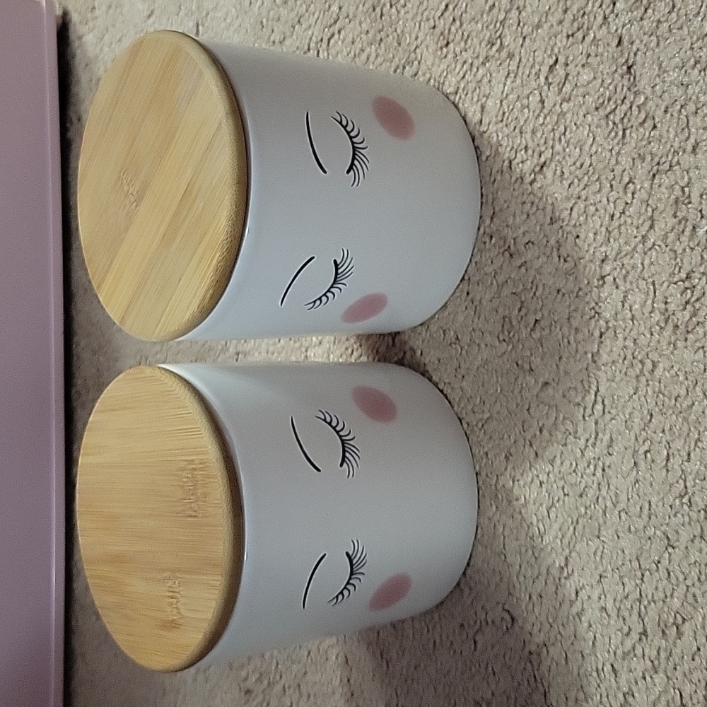 Set of 2 Eyelash Canisters with lids